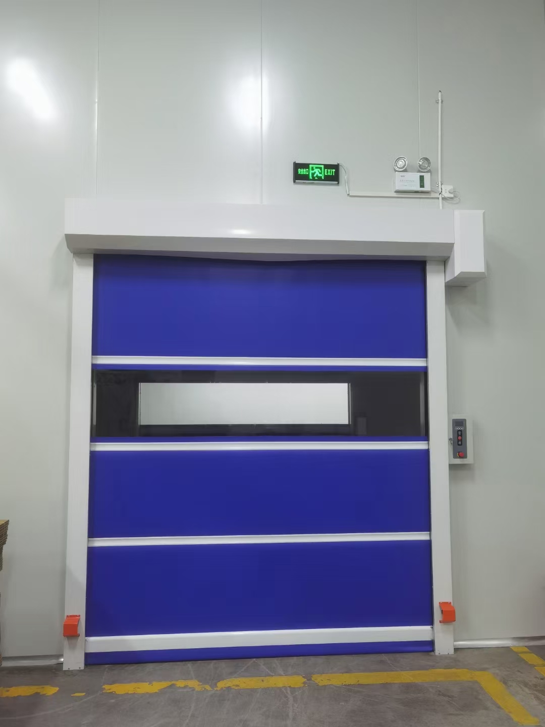 临汾各县市安装维修各种电动卷闸门,伸缩门,车牌识别道闸,别墅车库门