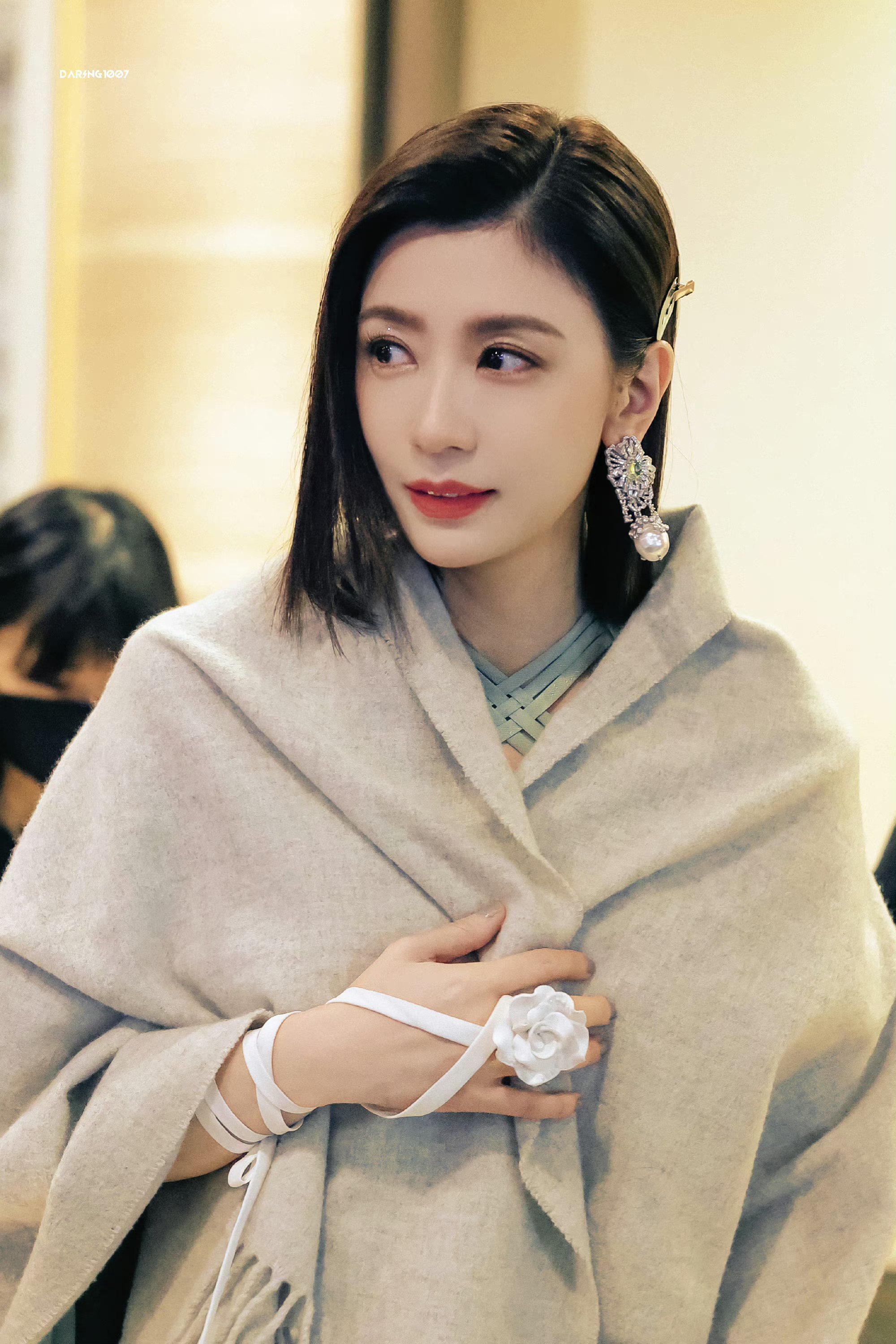 贾静雯浪姐路透# 贾静雯的乘风破浪路透照,状态满满,颜值不减当年