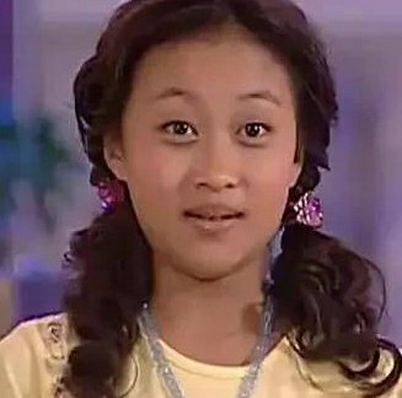 25岁的"巴拉拉小魔仙"的美琪,于1月1日因喝酒喝到去世,起码还有点不