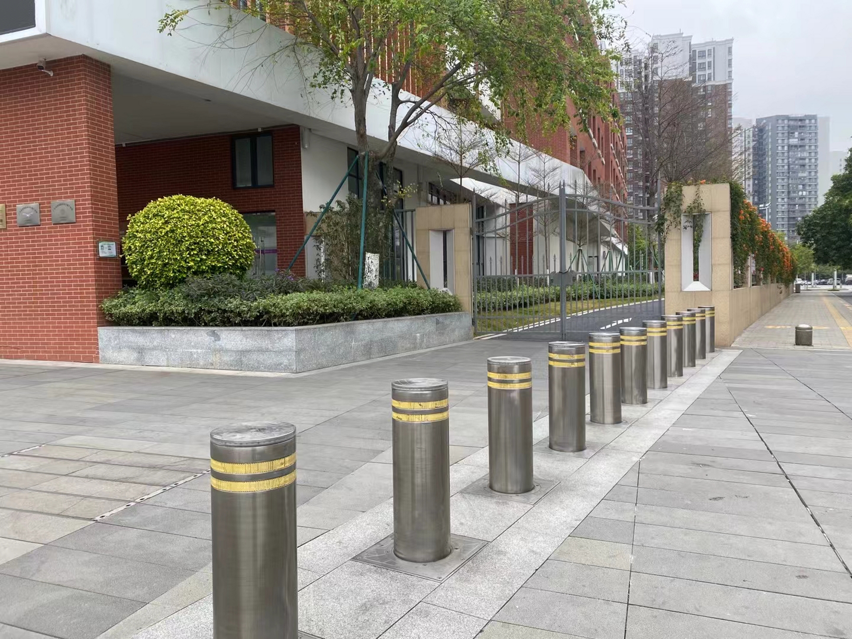 维修售后,更新升级,拆迁改装,升降柱维修,道闸维修