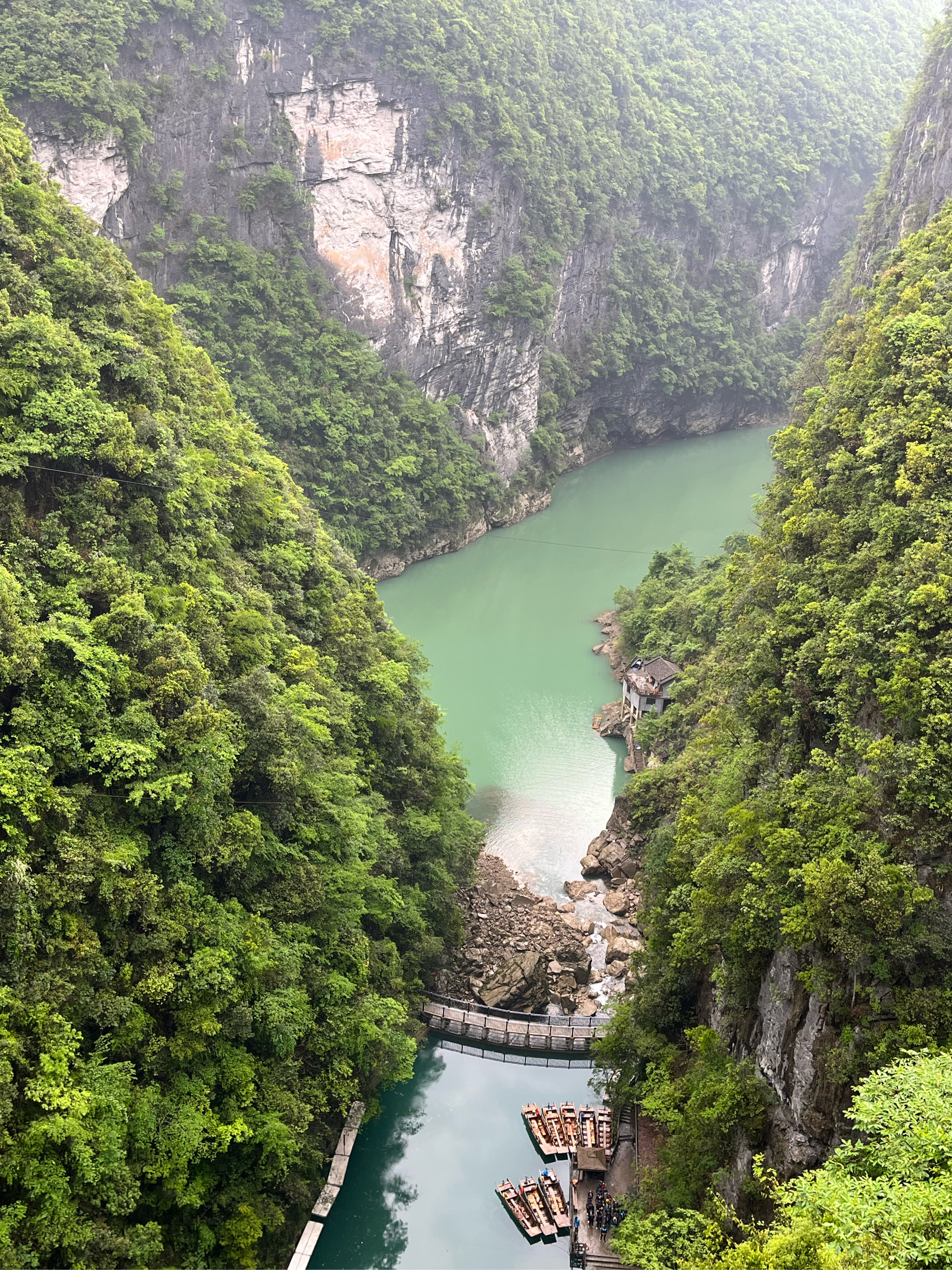 屏山峡谷简介图片