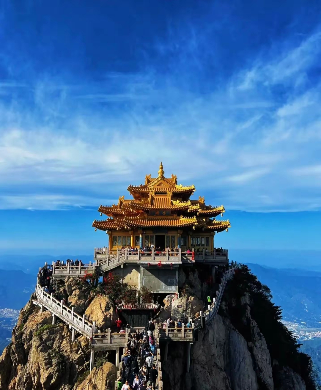 让大家先了解一下河南有哪些比较著名的景点再根据大家的需求以及