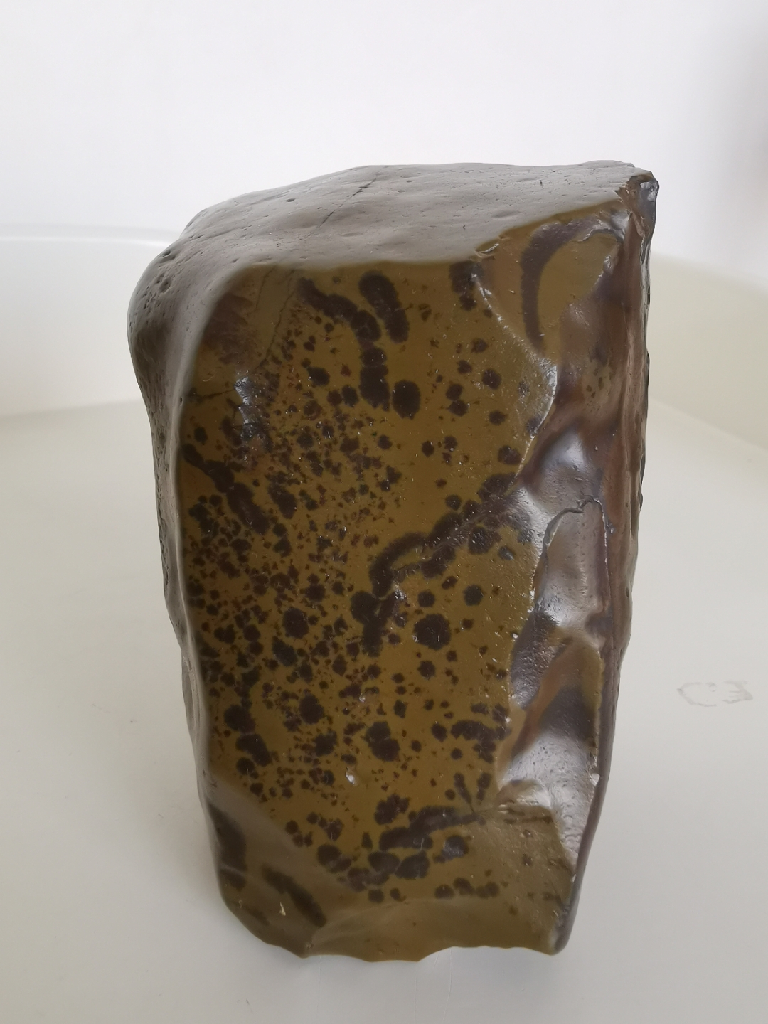 草花泥石,这是新疆石友们给这种石头起的名字