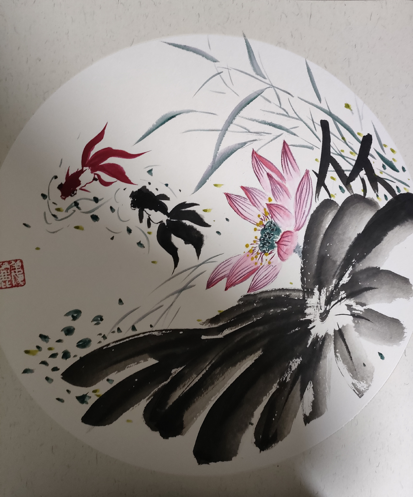 新买的卡纸并不好用,生宣有点偏半生熟的感觉,画起来并不顺手,效果也