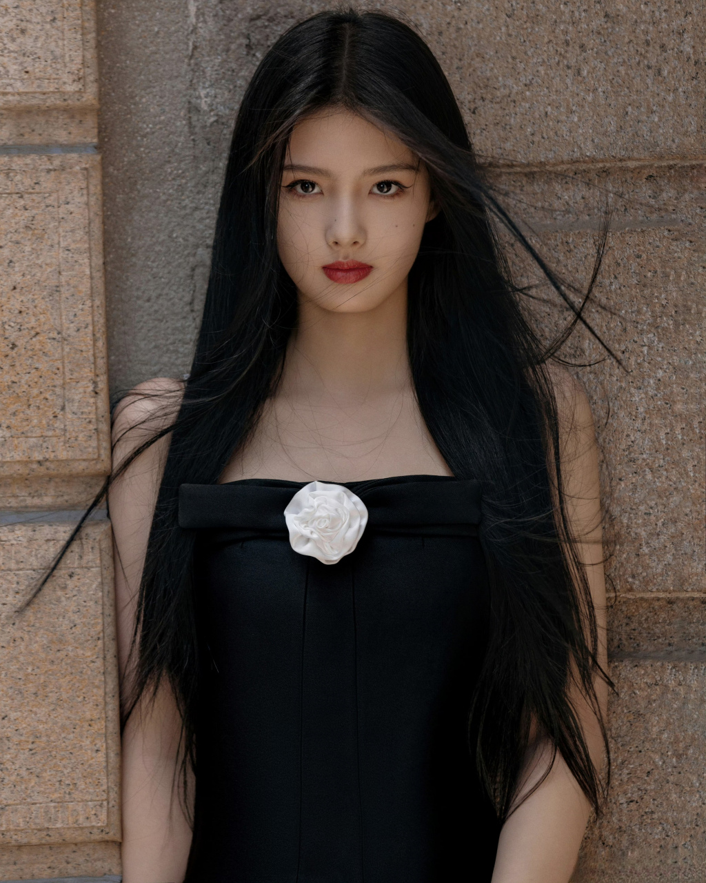 2008年出生的演员艾米,16岁?别人家的孩子就是特别优秀!