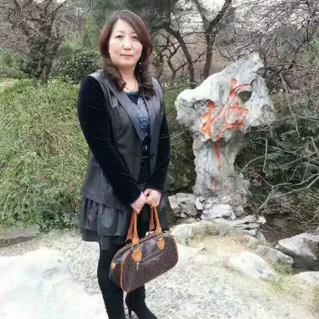 女士个人征婚电话图片