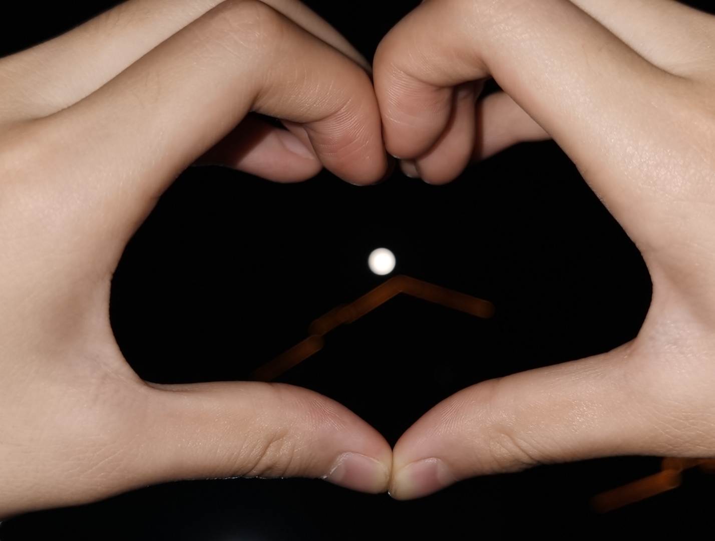 今天是2025年5月6日,今天的比赛不多就四场,下午