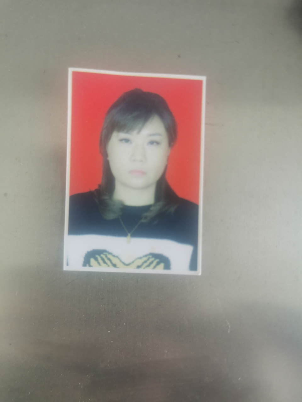 韩洁 女,1986年1月2号生人  职业是名补习班老师(绘画,油画等)  湖南