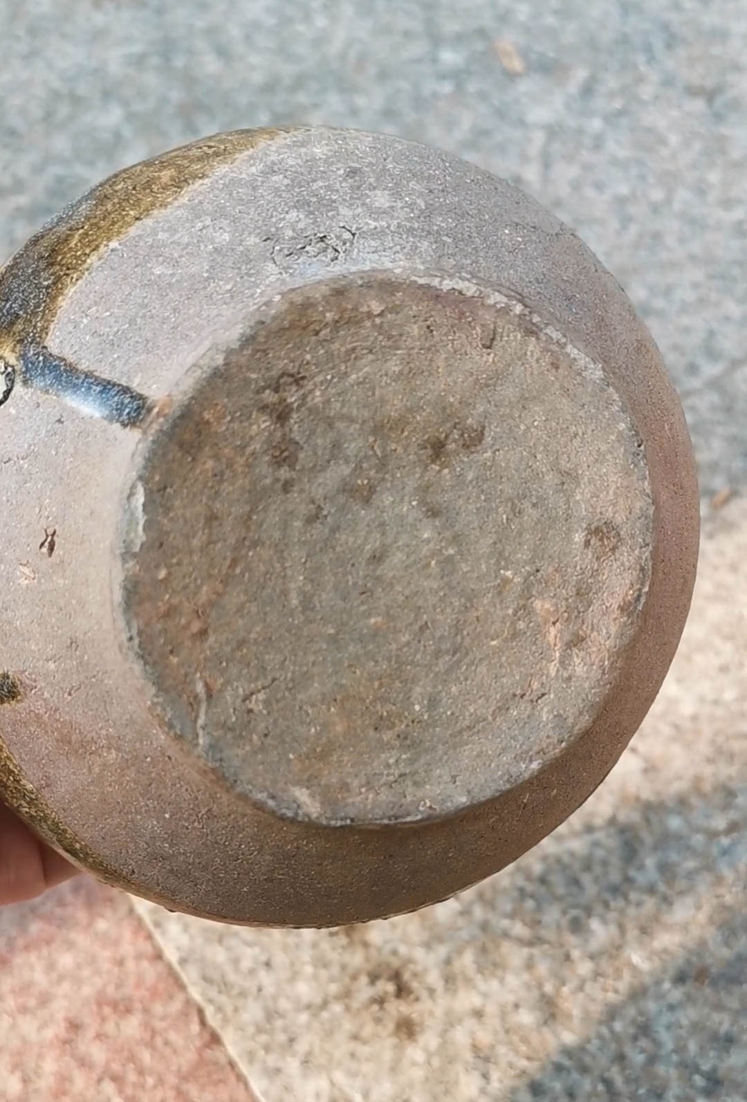 唐代湘阴窑四系青釉罐,高13厘米,直径10厘米,底径6.5厘米.