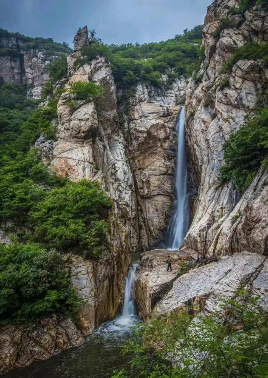 免费!郑州周边有个超棒的避暑好地方叫登封八龙潭.