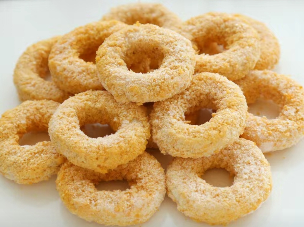 仰望这片天空,这甜甜圈把心中的喧嚣渐渐平息了