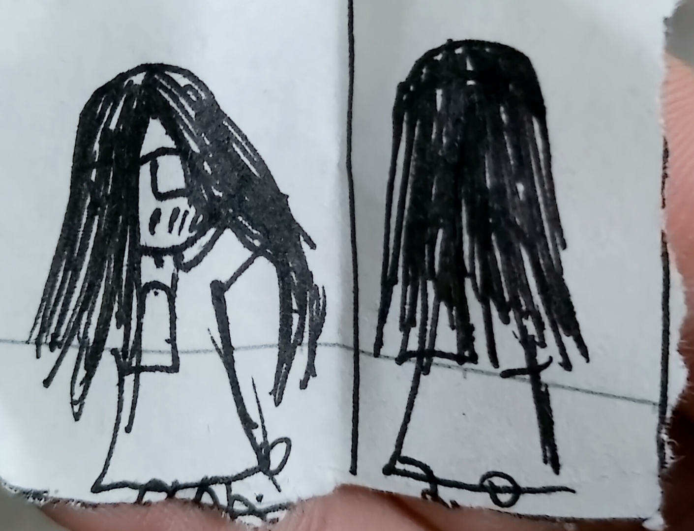 今天画了一个q版的阿贞(贞子),是不是很可爱~#绘画# #女贞子