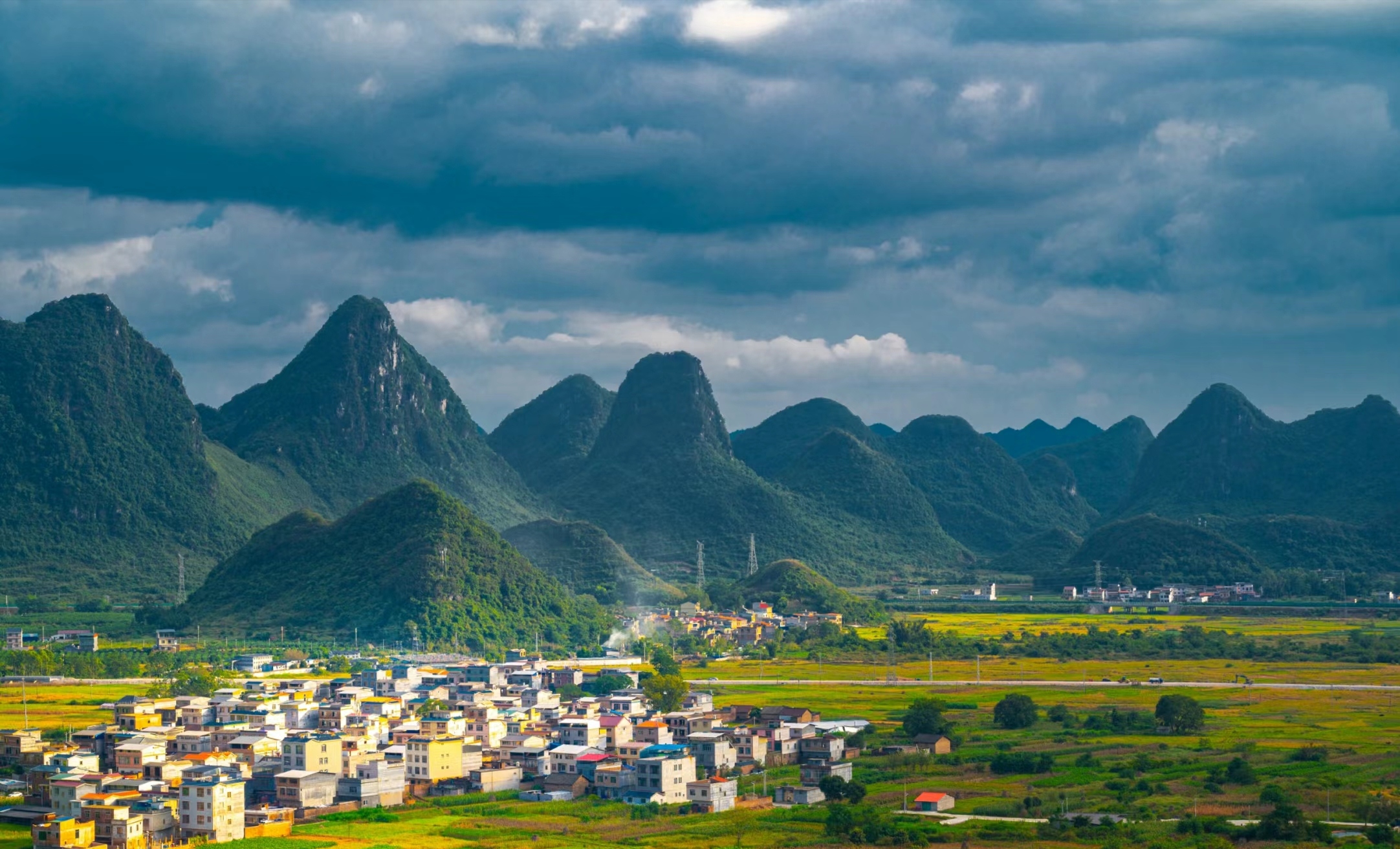 仫佬族风景图片