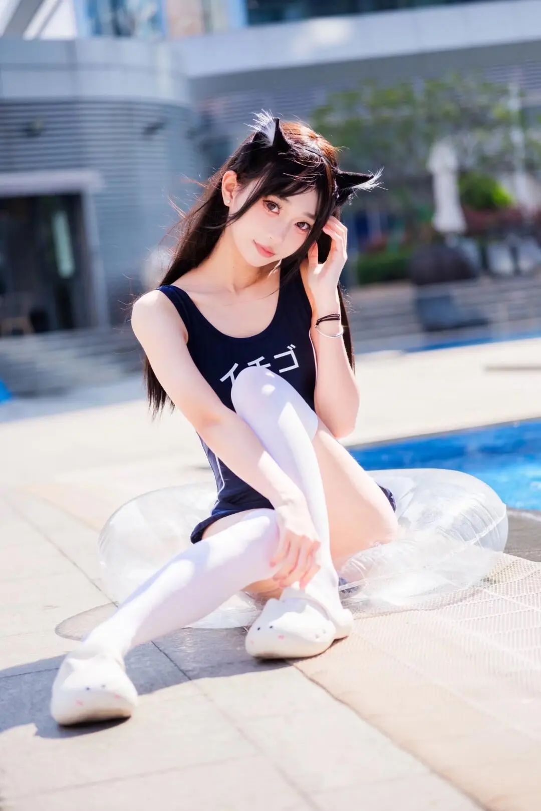 猫耳萝莉泳衣写真