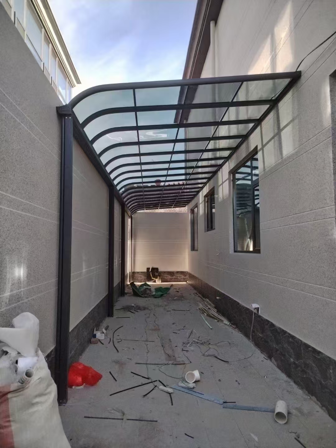 海量财经｜高处掉落事端致1人逝世 上海胜迈文明被罚50万元