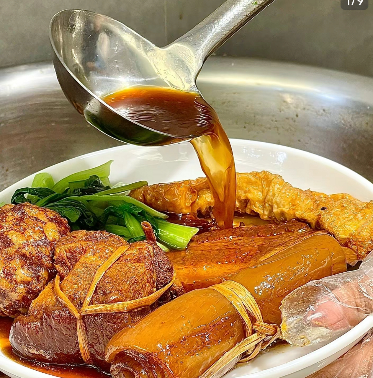 城市点评#徐州把子肉是江苏徐州地区的传统名菜,历史悠久,可追酥亮