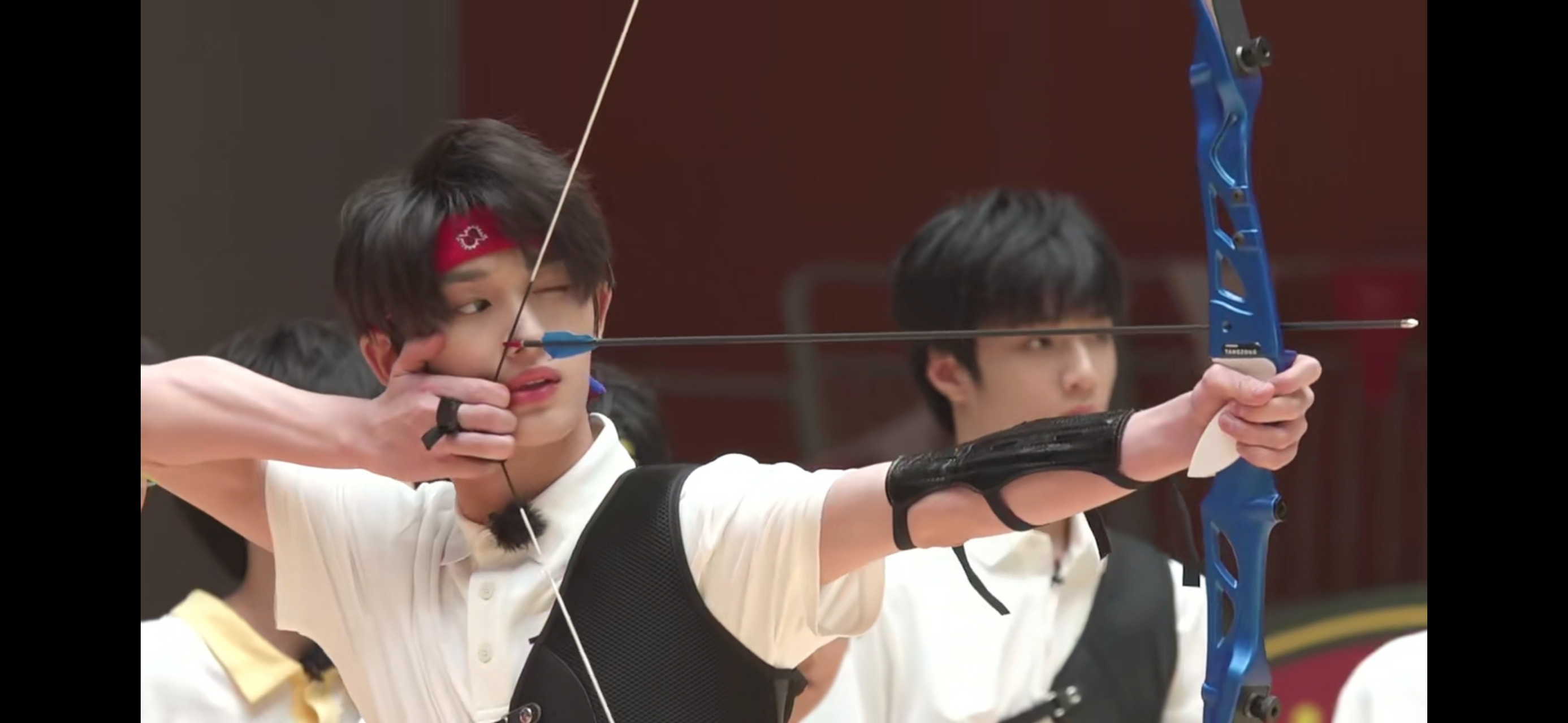 明星生图大赏# [2020tf家族夏日运动会 ]丁程鑫射箭  (自截,丁儿真的