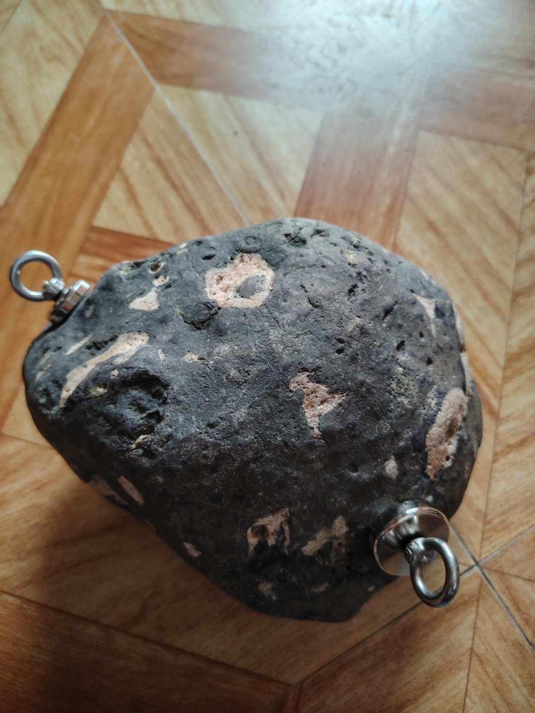 小行星冲击熔玉化角砾混合型石铁陨石奇石  欢迎各位陨石界石友大佬们