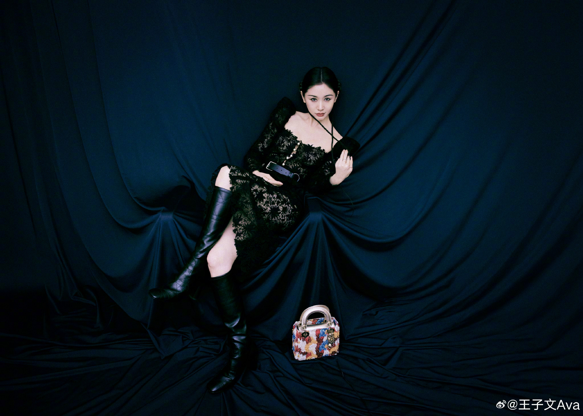 王子文这身材谁看了不迷糊!