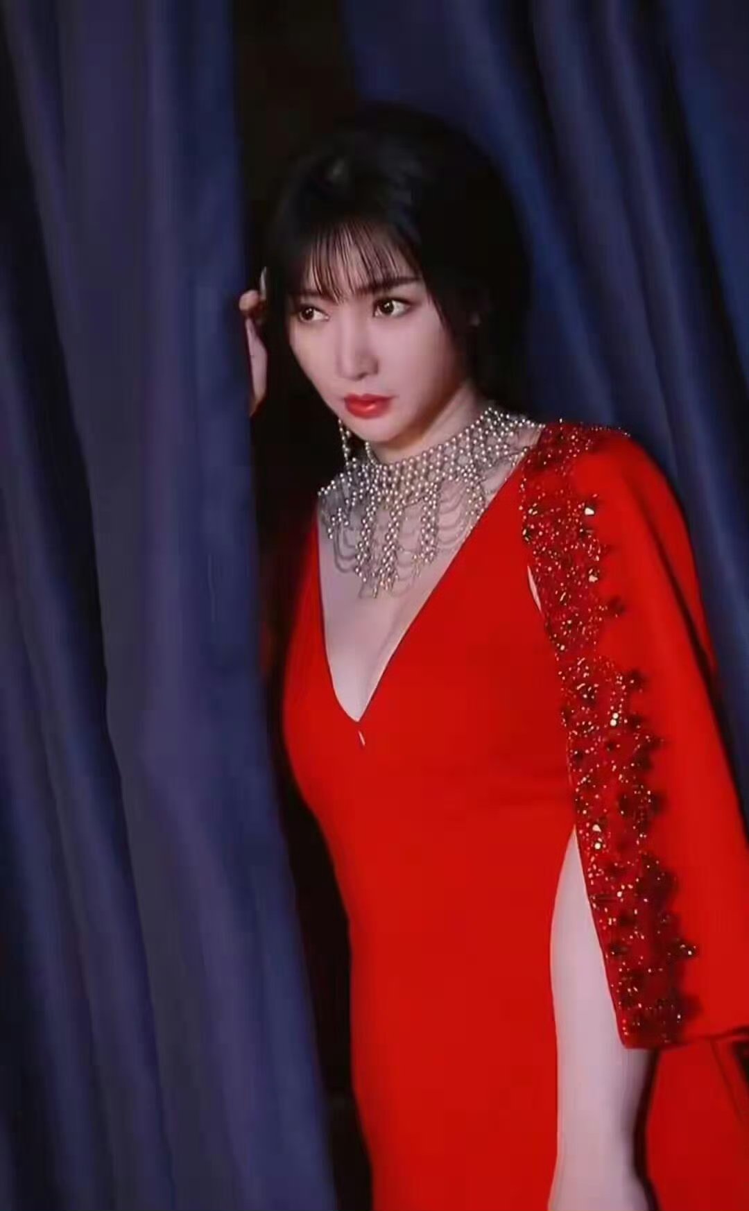 显瘦秘诀你敢挑战?柳岩古装巨峰最惊艳的图片柳岩图片深v