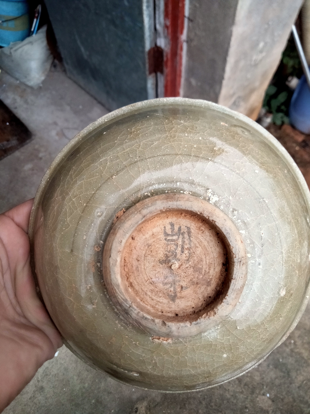 明代龙泉印花大碗,有喜欢的吗?