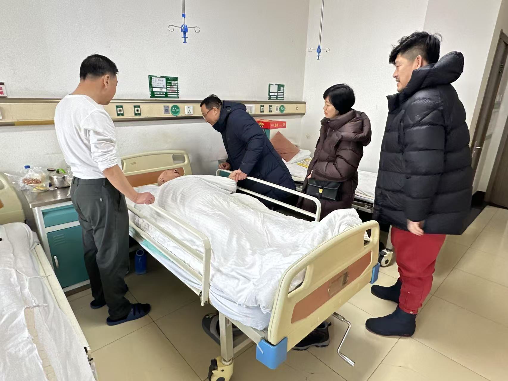 关于望京医院帮忙挂号陪同看病老人就医全程照料,每一步都安稳的信息 关于望京医院帮忙挂号陪同看病老人就医全程照料,每一步都安稳的信息