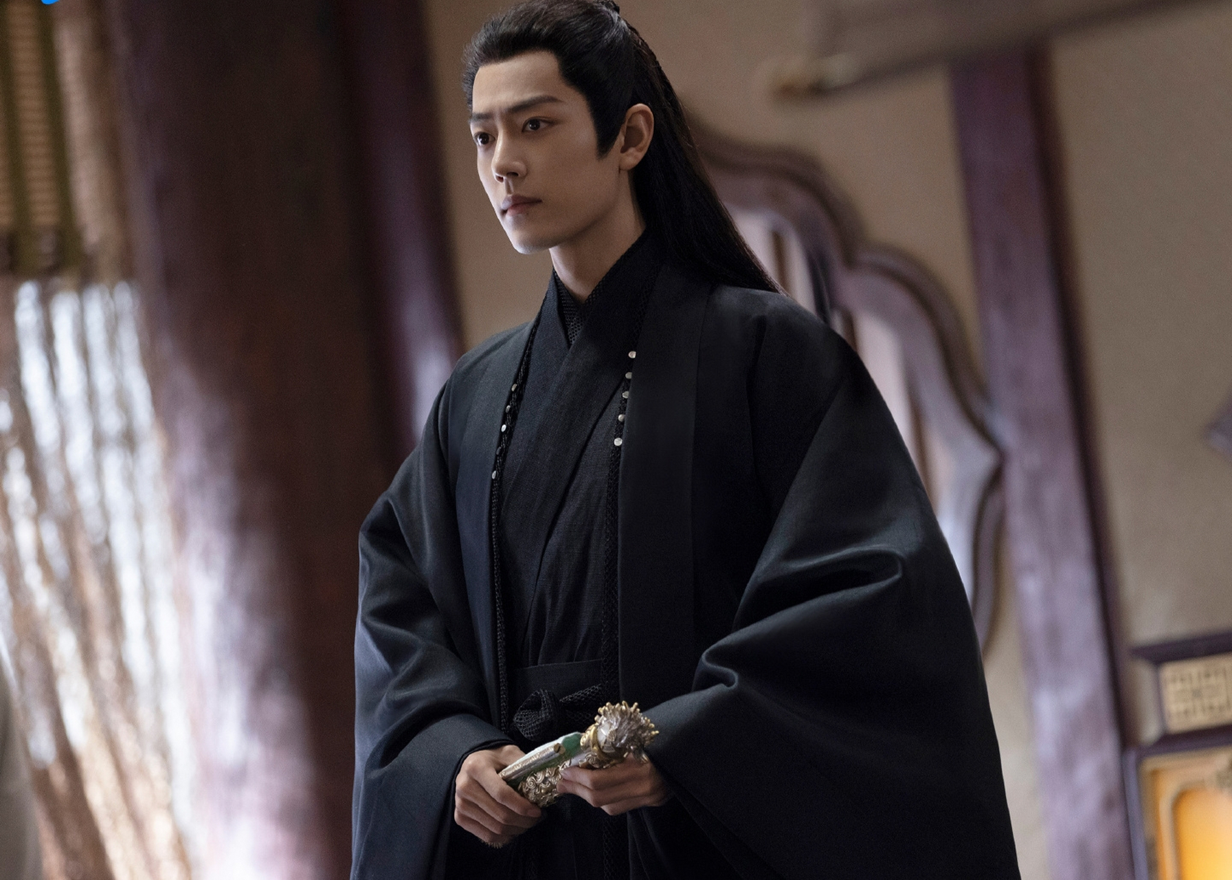 肖战玉骨遥 #肖战时影# xz#肖战玉骨遥#  拾阶而上,不妄入世洒脱;情结