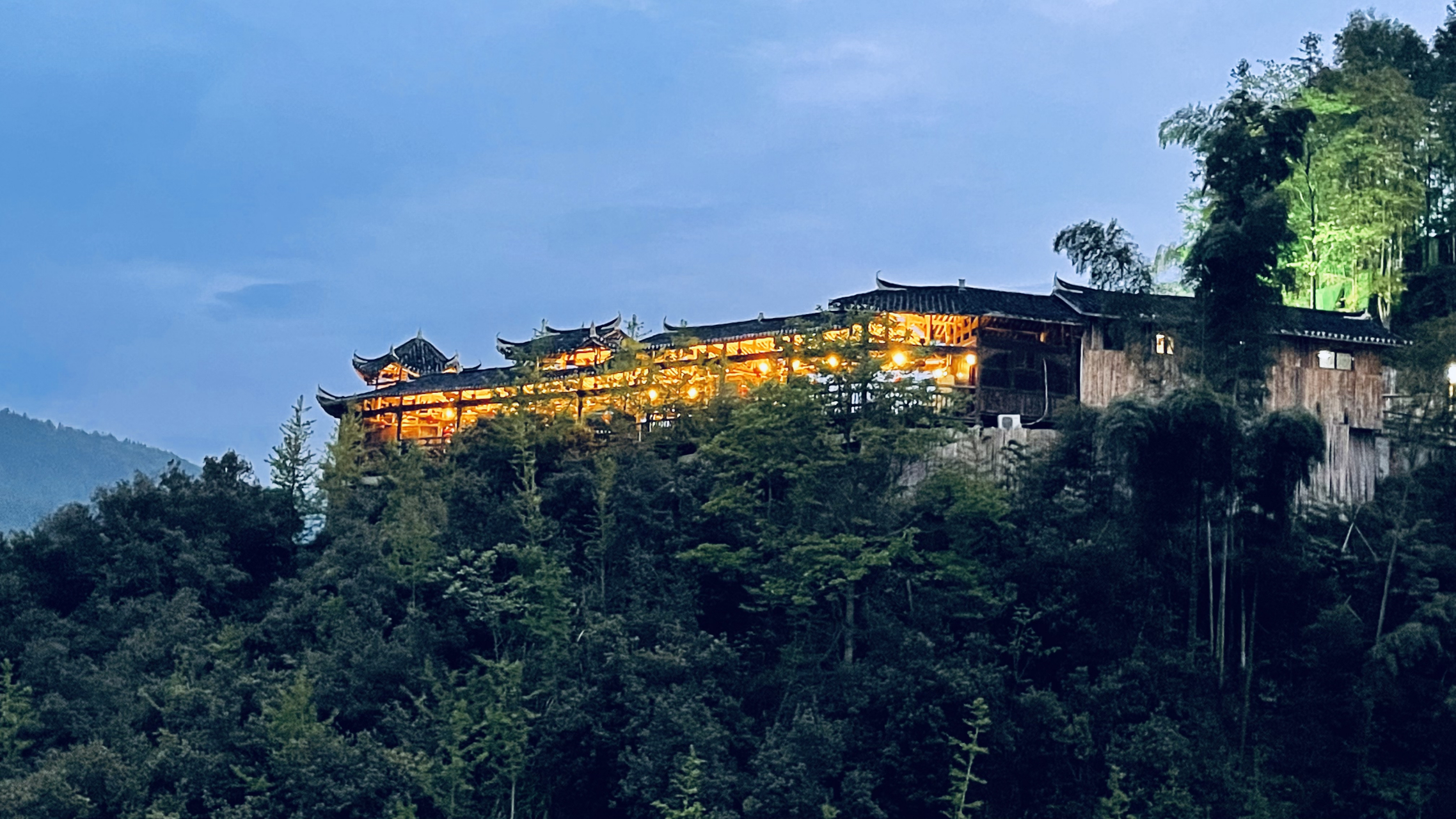 [得意]…  戏水 在山之巅  枫香瑶寨 怀化市 溆浦县