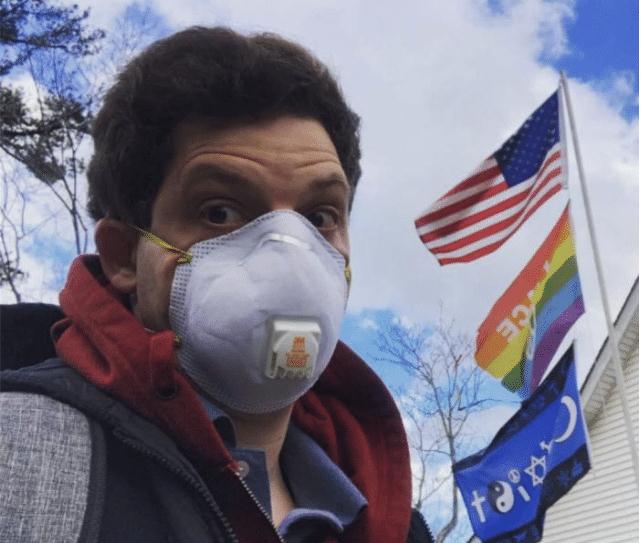 「全美第一 纽约长岛纳苏郡禁戴口罩,违者恐罚1000美元,坐牢1年」