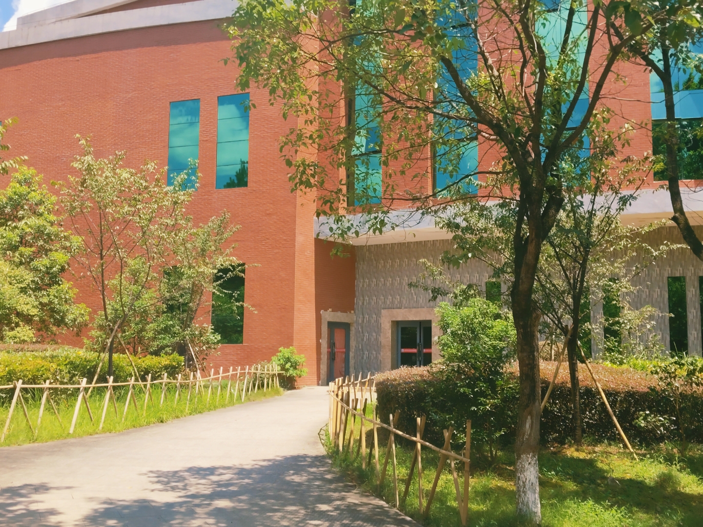 武夷山职业学院