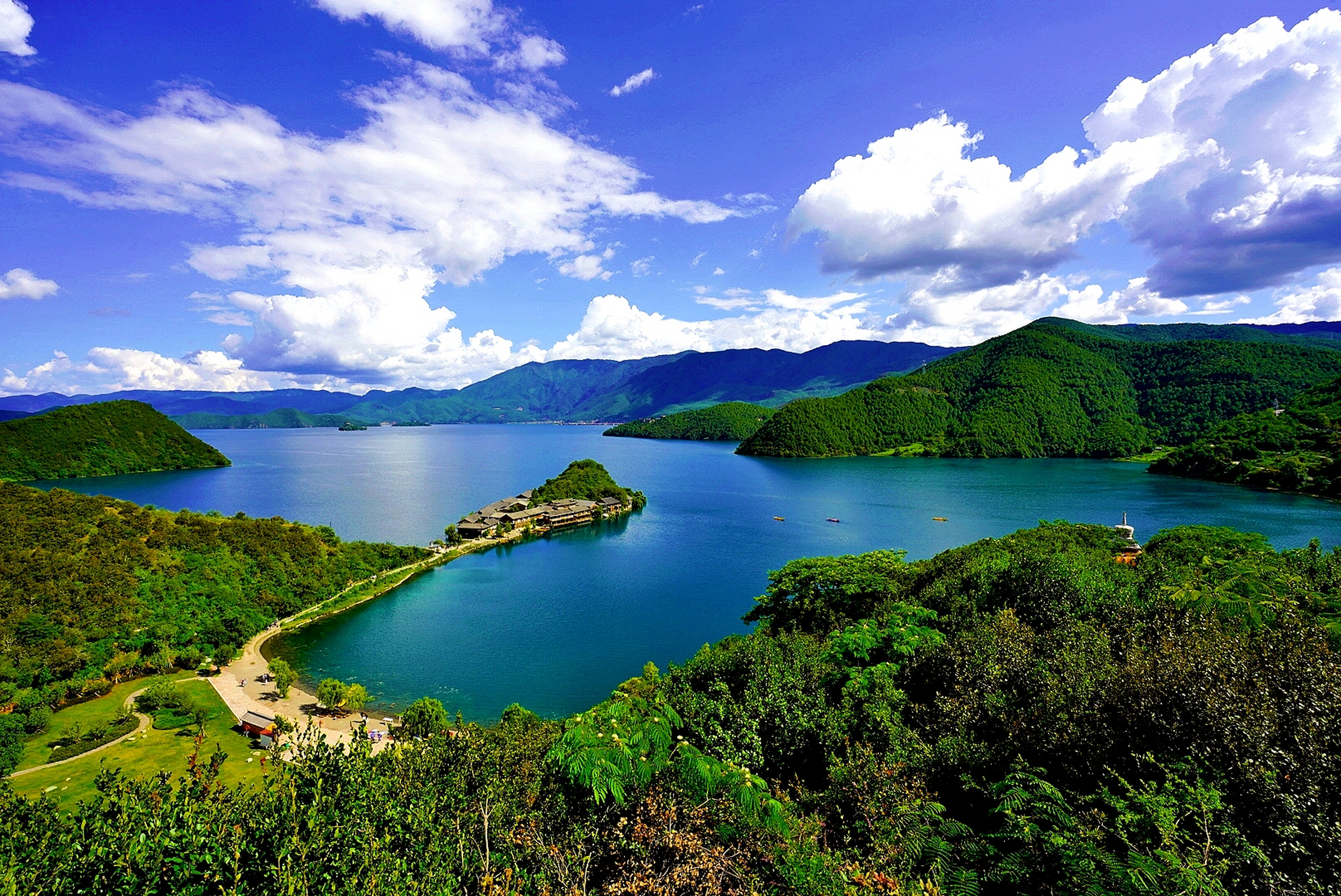 五彩凉山:秘境摩梭.