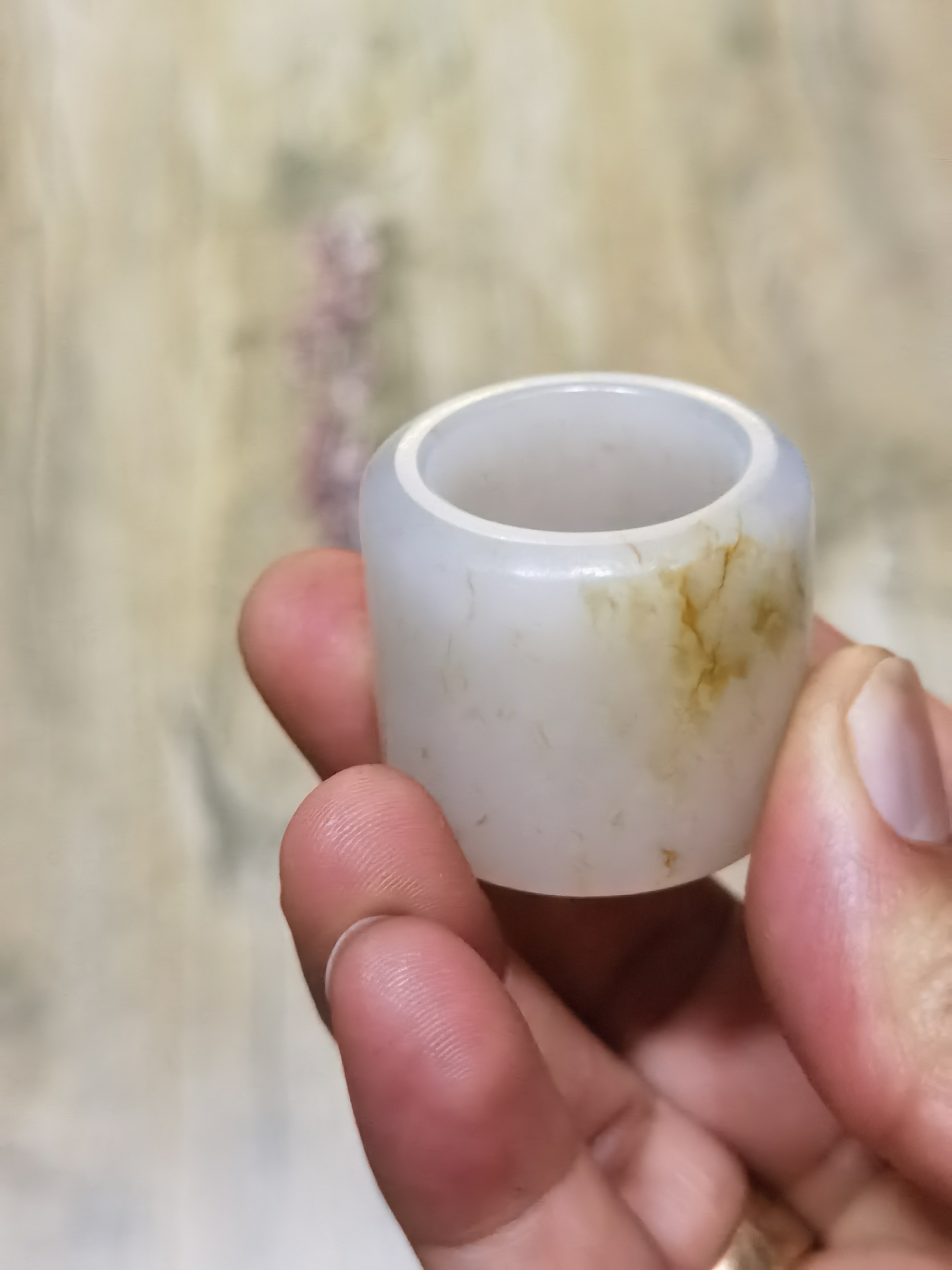 清代和田玉籽料扳指,白玉范畴.内径2.