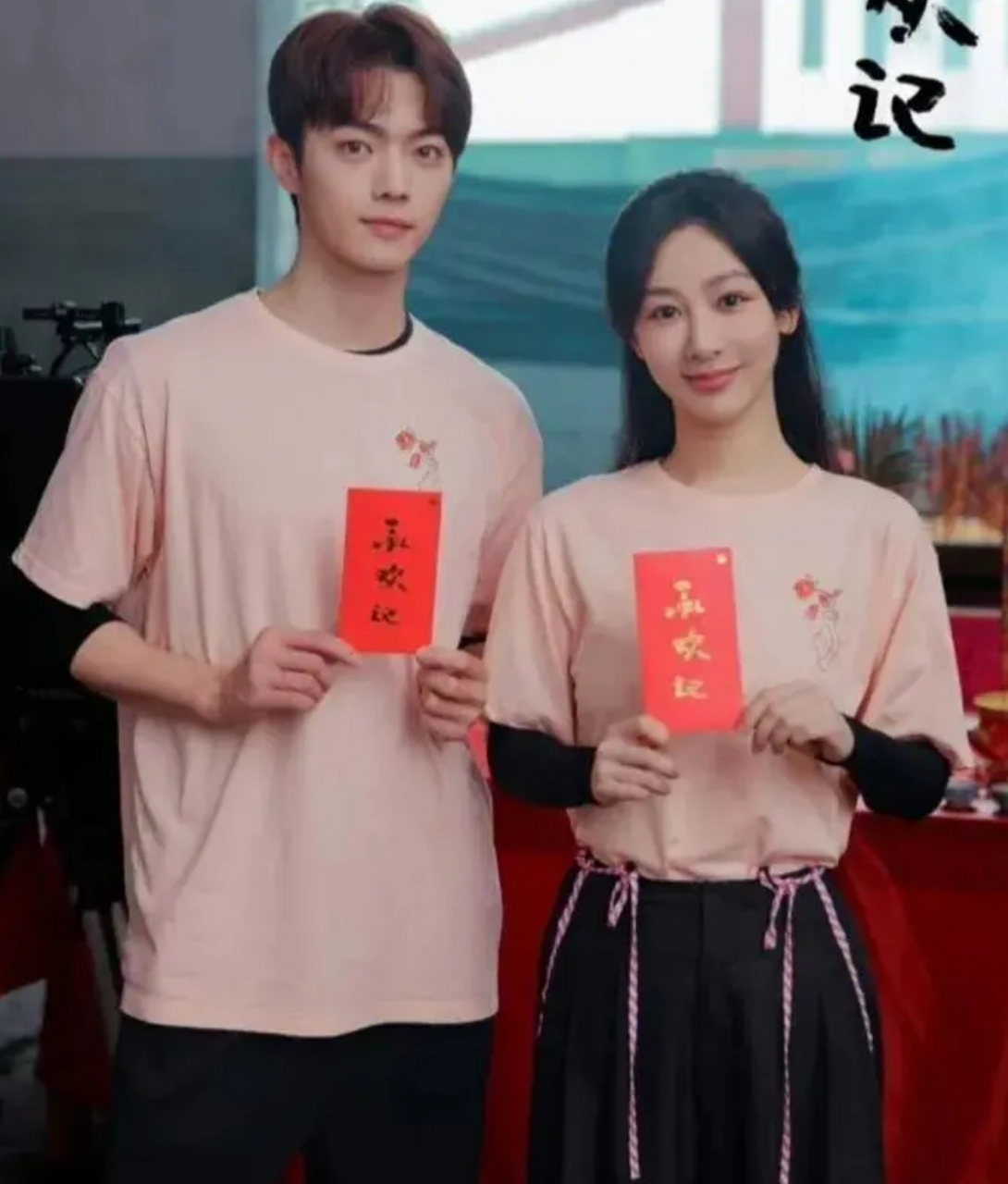 一部由许凯杨紫主演的新剧《承欢记》来临,许凯和杨紫的演技都在线