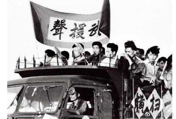 [cp]全国最大一场武斗是1967年7—8月间在重庆发生的杨家坪武斗,出动
