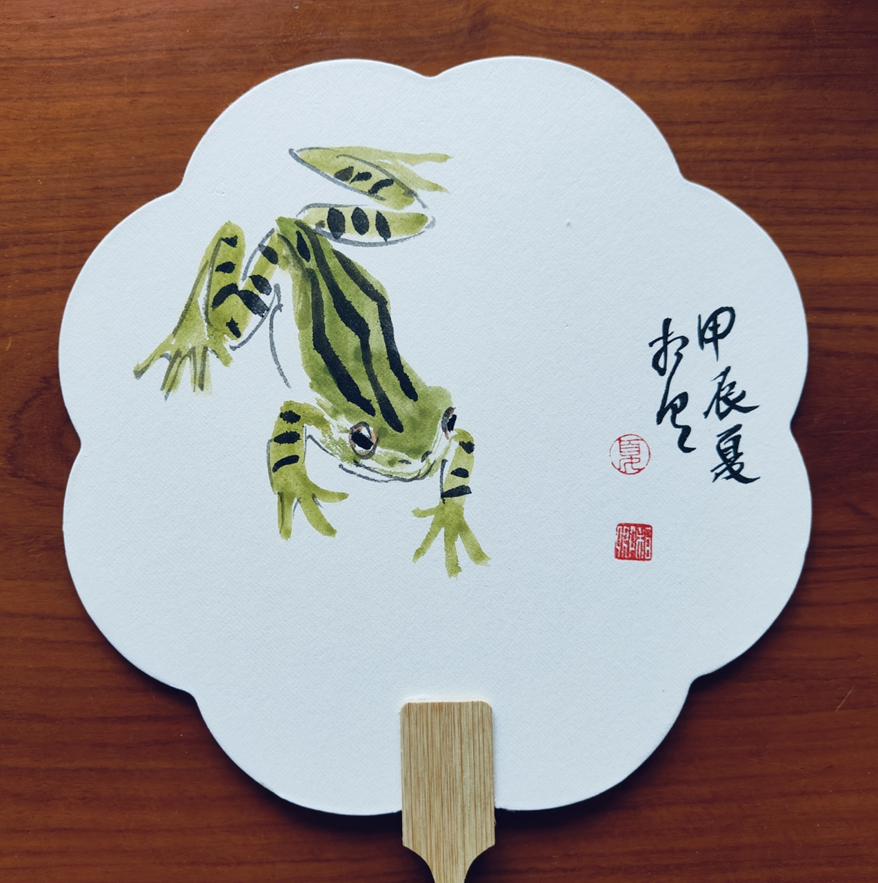 书法# #扇# #写意花鸟画# #国画花鸟# #青蛙# #国画#  扇面书法,乖舷