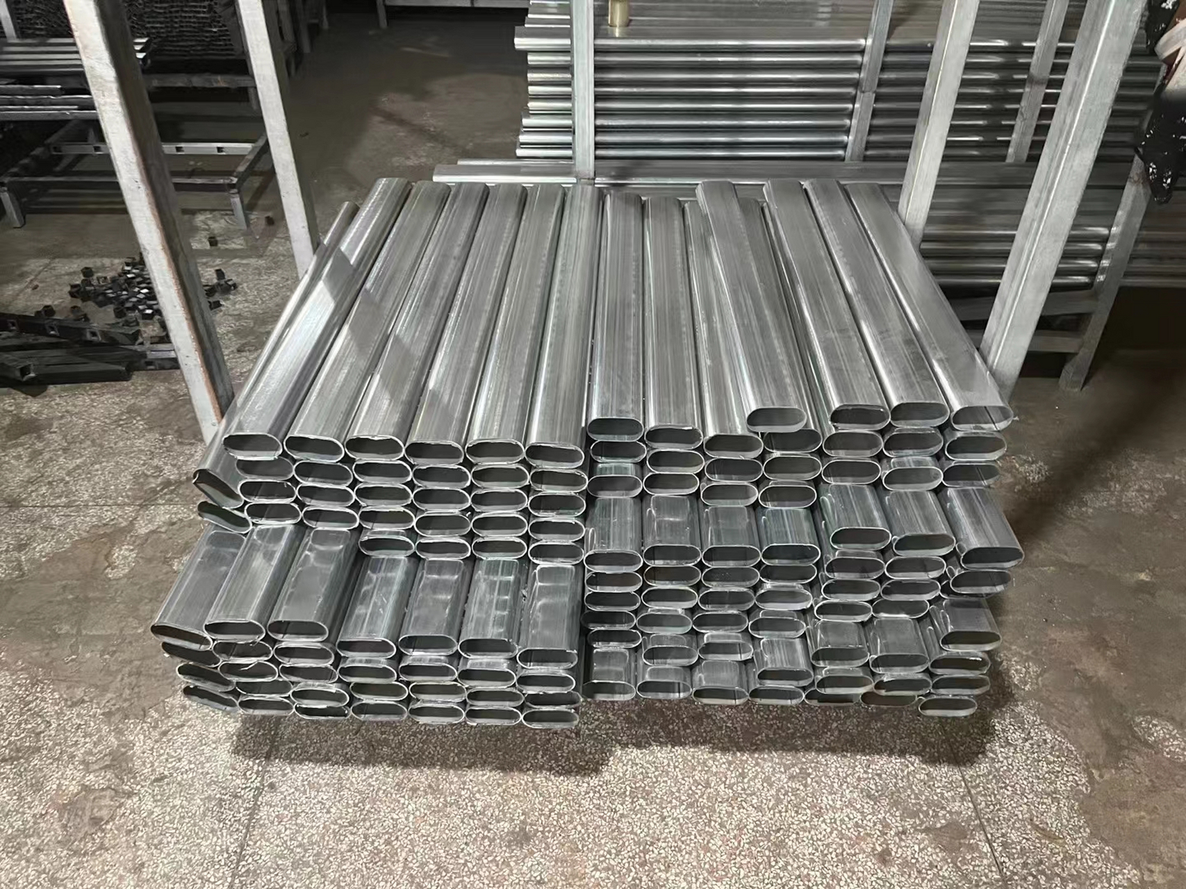 方管冲孔切断一体机