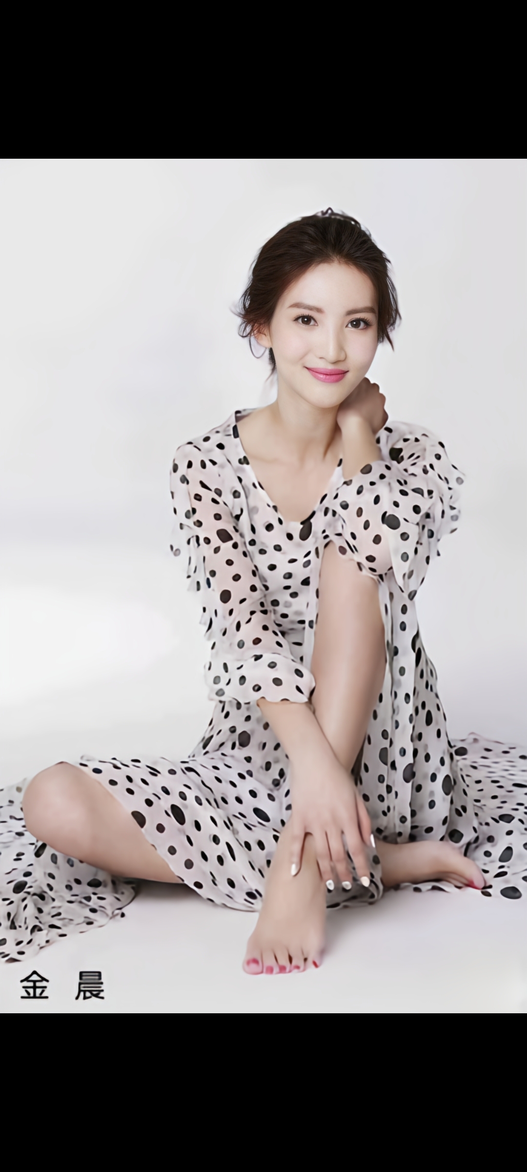 金晨,一个名字里蕴含着晨曦之光的女孩,她以独特的魅力和不懈的努力
