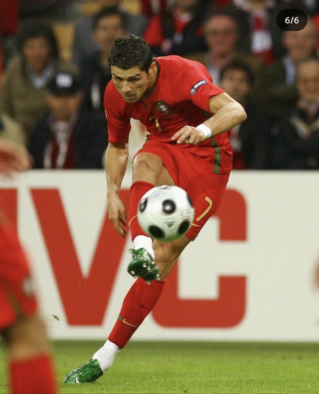 世界杯 罗直接任 意球相关图片1