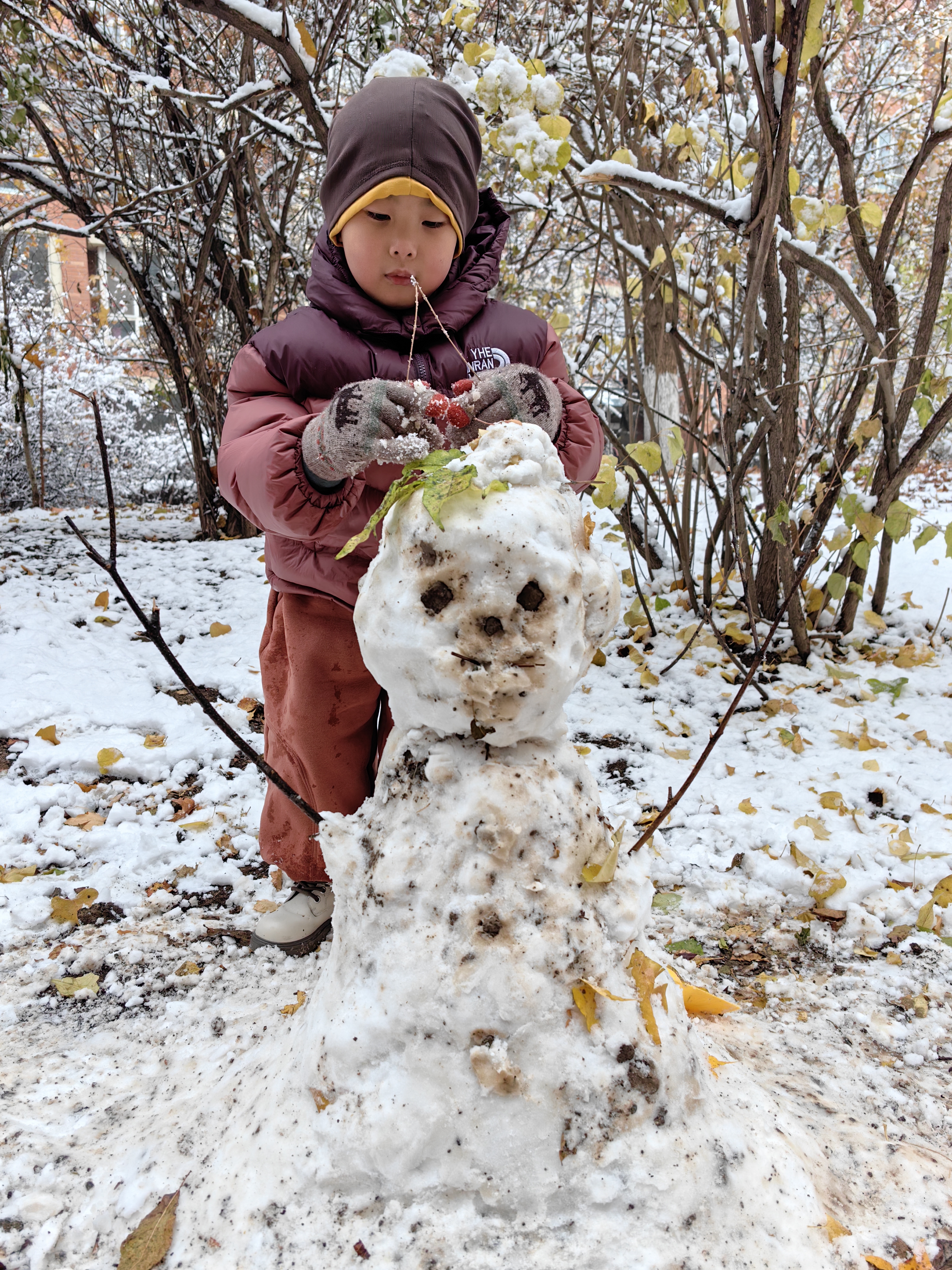 儿童堆雪人图片大全图片