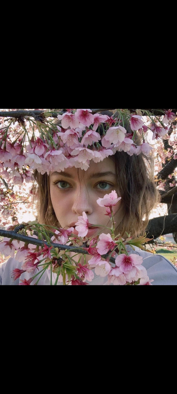 超好看小姐姐#  kira rauschさん78