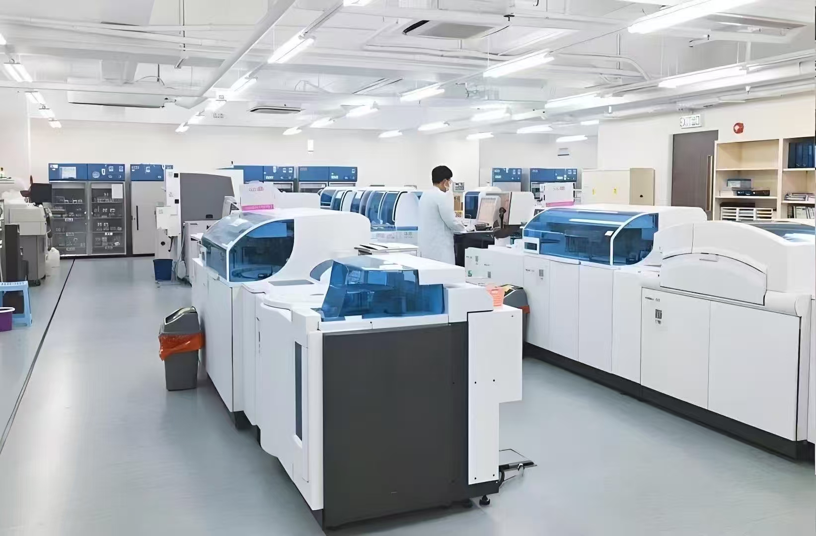 香港化验所行业的最新动态与发展趋势