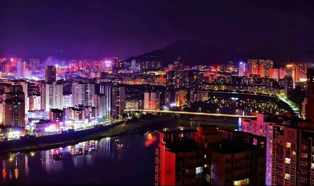 天气巴中