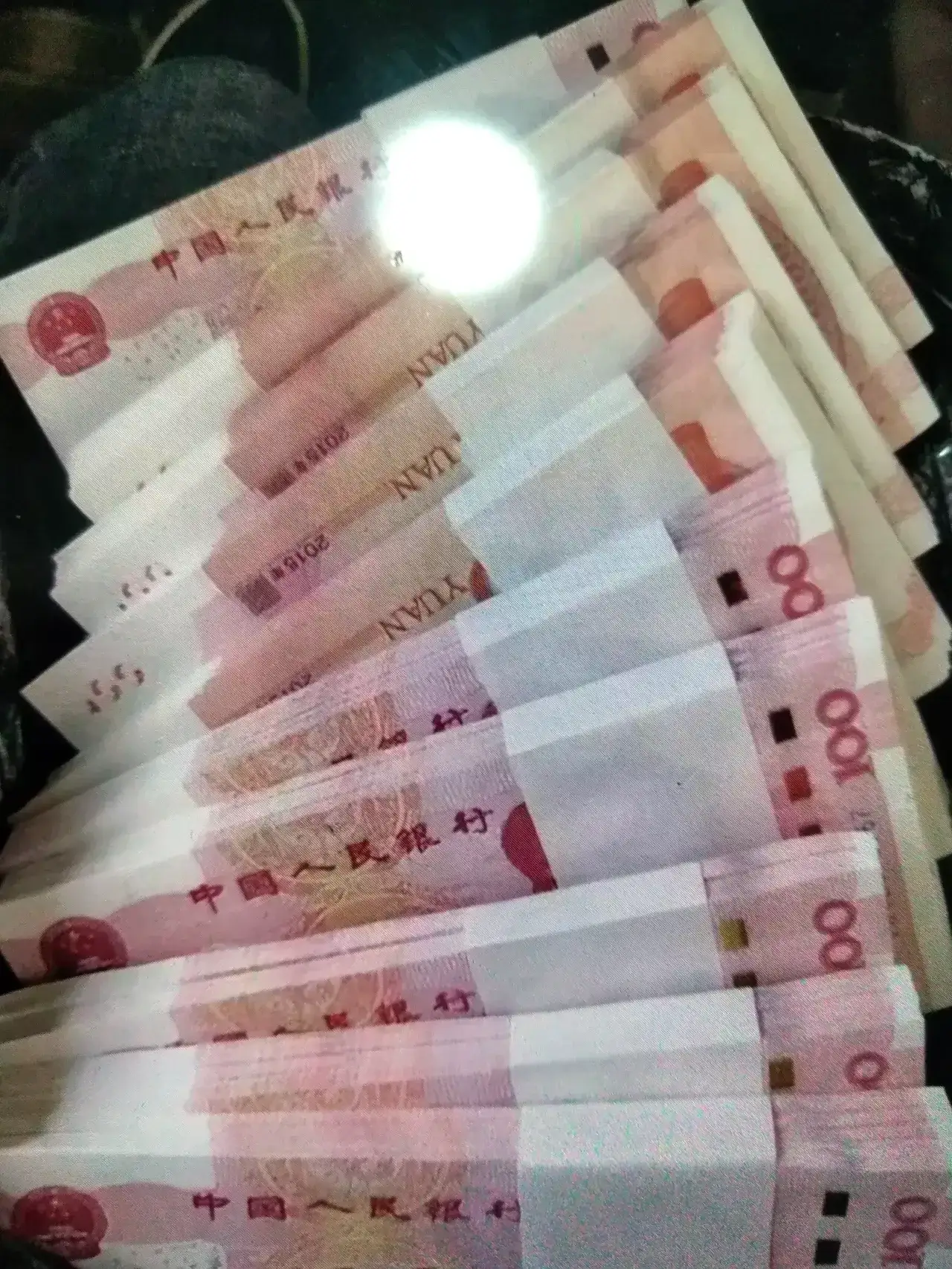 有没有存款超过100万的,能不能说一下存款100万以上是一种什么感受?