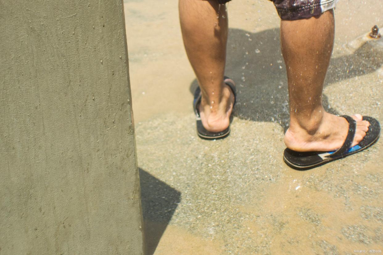 中老年男人,一看就是有钱人的 18种打扮: 1