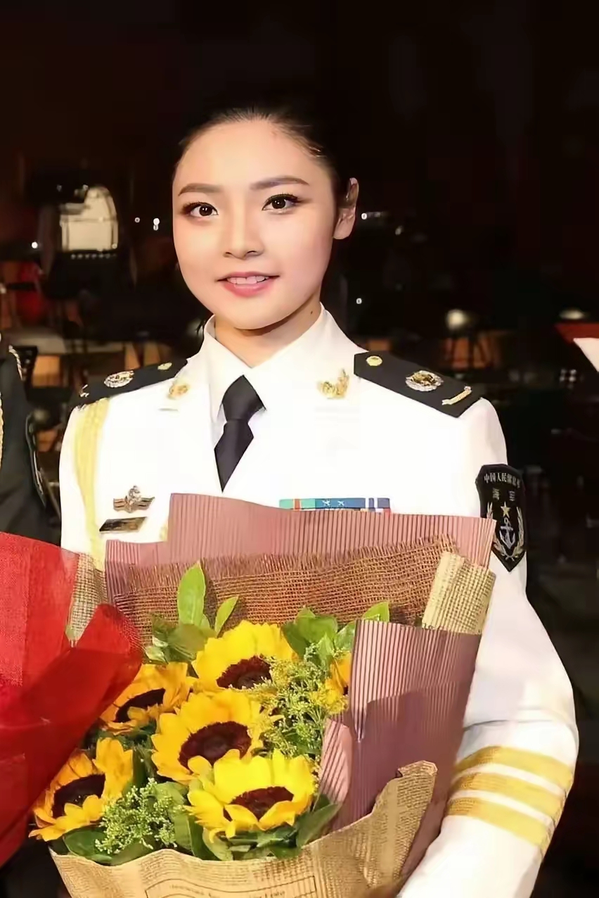 杨屹军衔杨屹照片杨屹获得军队科技进步奖的照片杨峰屹杨屹照片高清