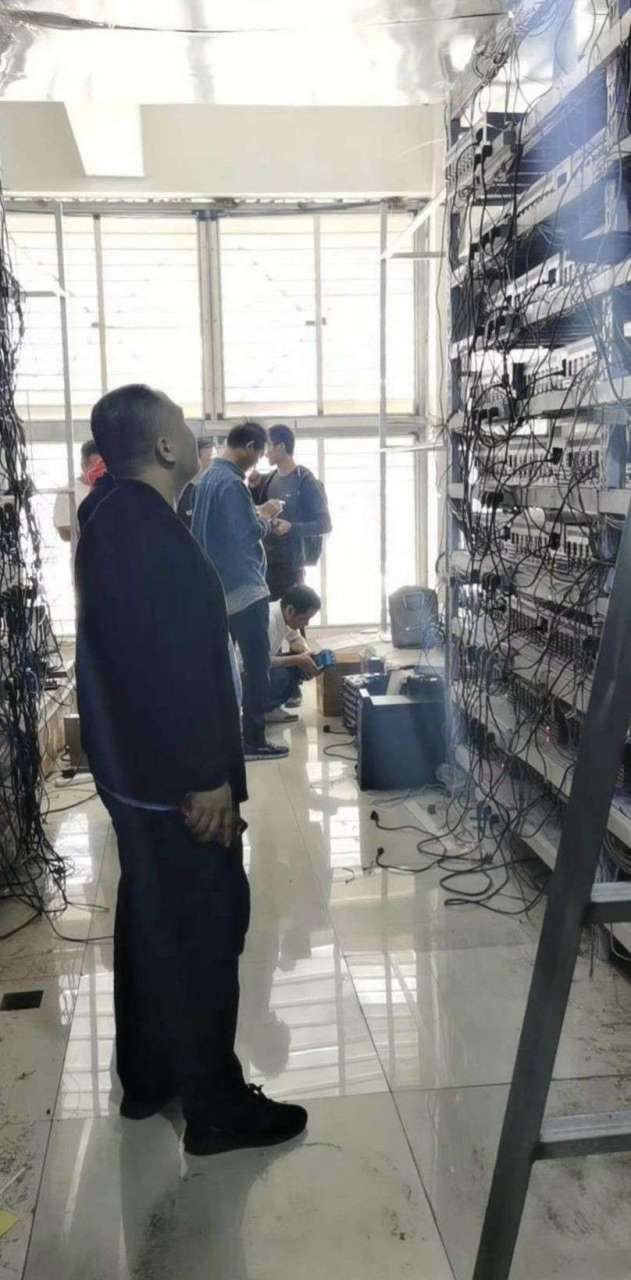 比特币以太坊挖矿矿机