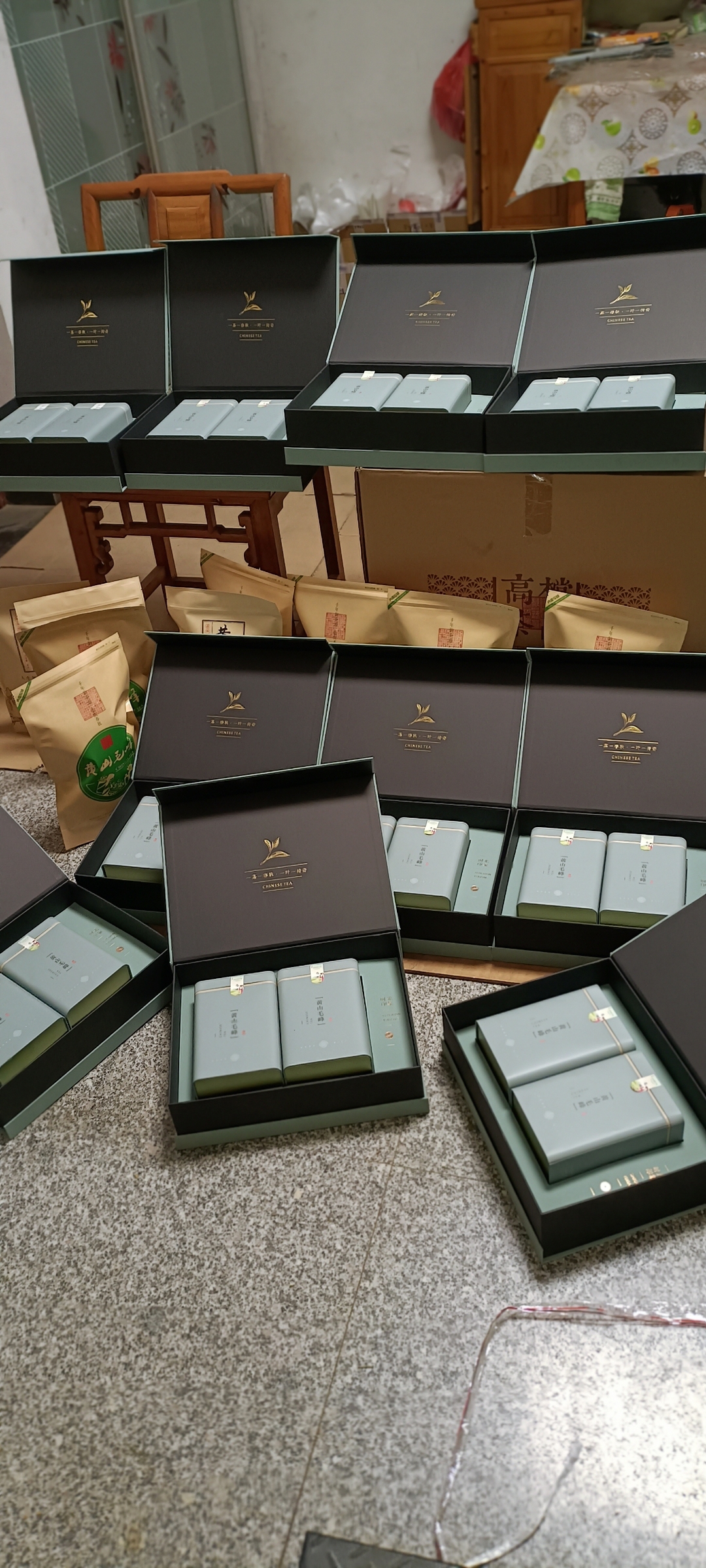 昆山的大哥,每年都会在我家入手黄山毛峰,拿来送人的