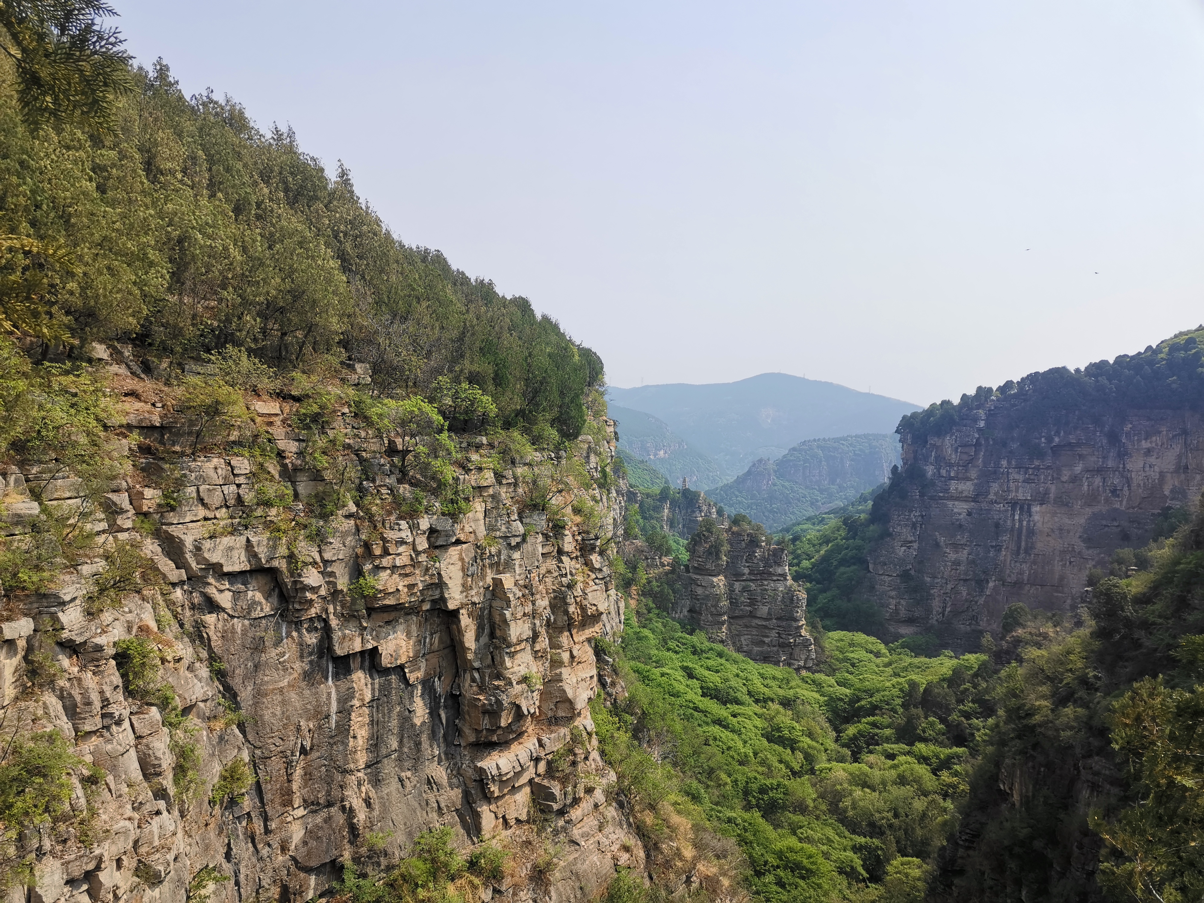 山西灵丘天籁大峡谷图片