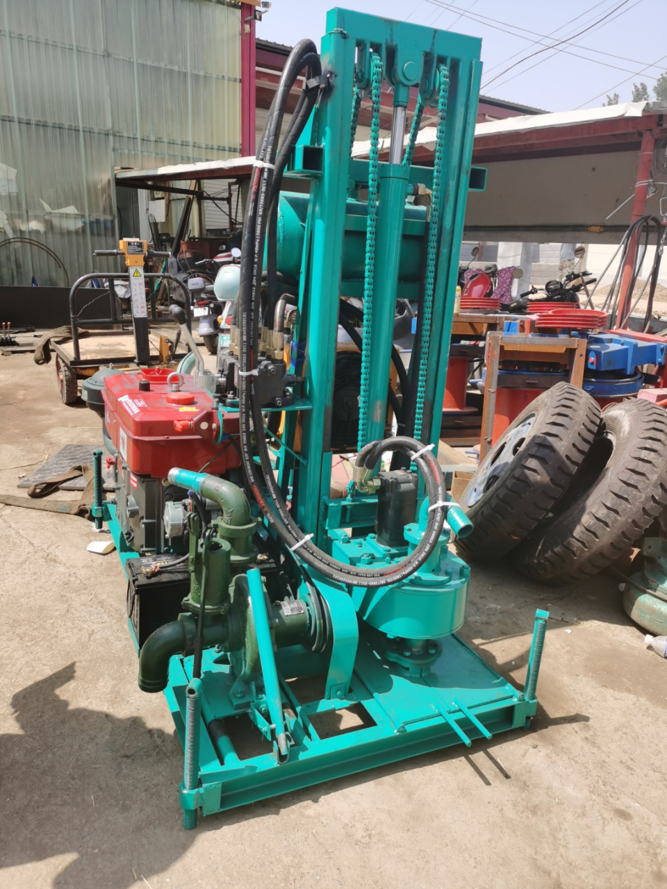 25马力柴油机带液压马达打井机,开孔8-35公分,深度100