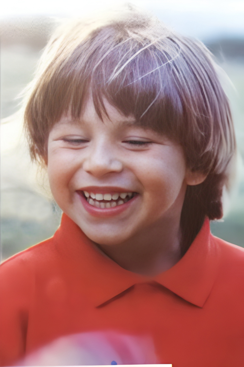 足坛时光机~球星小时候〔拉莫斯〕 谁当年不是一个可爱的宝宝(ai高清